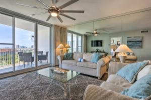 High-Rise Destin Condo with Balcony and Pool View