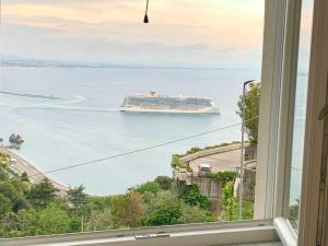 Familiensuite mit Balkon