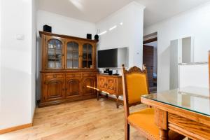 Apartment Nightbird AE1566