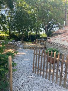 Maisons de vacances Les fontanelles du quercy blanc : photos des chambres