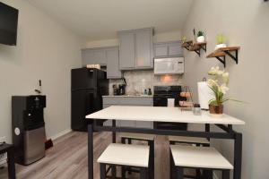 SuperValue Suite #3 @ East End Revitalized