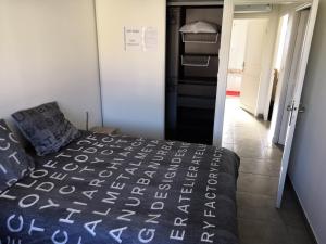 Appartements spacieux, top lit, hote reactif, proche montagne mer, lumineux, bien equipe, agreable, chambre, micro maison et maison, bien regarder : photos des chambres