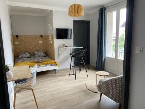 Appartements L'Eldorado Ruthenois - Garage & Terrasse : photos des chambres