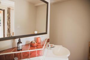 B&B / Chambres d'hotes Domaine de Montizeau : Chambre Double - Vue sur Jardin