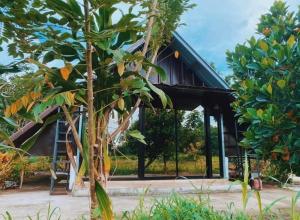 Lorenzos Farm and Leisure