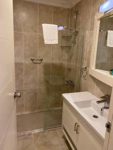 Paradise Island Hotel