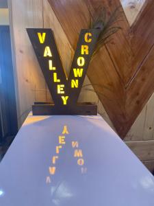 Valley crown B&B