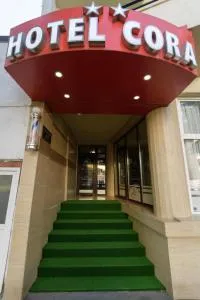 Hotel Cora - 杜纳厄图德乔斯