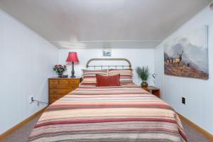 Alpine Meadows Log Cabin