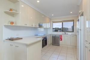 Surfspray 3 Pebbly Beach