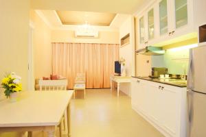 The Raya Surawong Bangkok