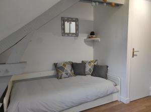 Appartements ANGERS Studio idealement situe : 2m Gare, 4m Centre ville : photos des chambres