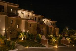 Pefkohori Golden Mountain Beach Villas