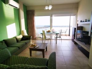 Blue Sea Apartment, Seaside