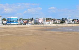 Appartements Awesome apartment in Royan with WiFi : photos des chambres