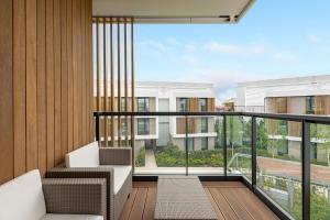 Botanica Jelitkowo - Apartament premium z parkingiem blisko plaży by Lion Apartments