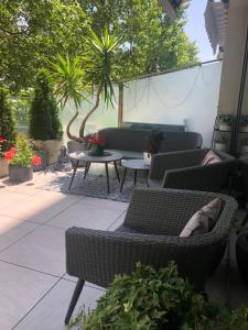 Sea Garden Apartment