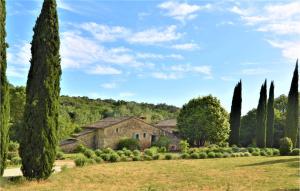 Maisons de vacances Nice home in La-Roque-sur-Cze with Outdoor swimming pool and 3 Bedrooms : photos des chambres