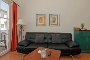 Strandstraße 16 Strandstraße 16-16