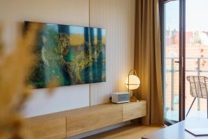 Rent like home Aura 24