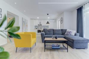 NV Sun 23 by aneo travel