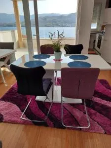 Sunny Deluxe Apartment - 帕格