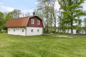 Large holiday home at Bolmstad Sateri by Lake Bolmen