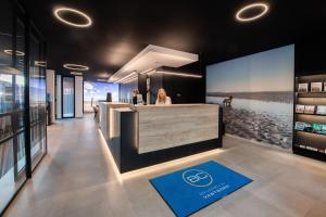 Belcasa Beach Suites & Lofts Aparthotel