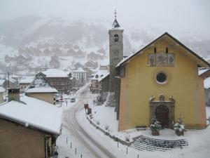 Appartements Appartement Valloire, 4 pieces, 9 personnes - FR-1-263-218 : photos des chambres