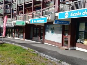 Studio 3 personnes avec balcon, WiFi et animaux admis aux Arcs 1800 - FR-1-411-357