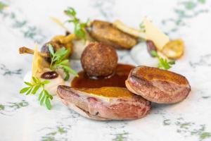 Hotels Le Grand Hotel de Cabourg - MGallery Collection : photos des chambres