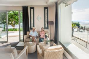 Hotels Hotel Vacances Bleues Villa Caroline : photos des chambres