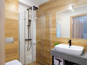 Osada turystyczna Malinów