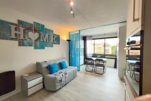 Hypercenter 27 M With Wifi And Shared Pool - 罗克布伦河畔阿尔让