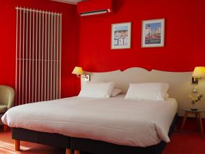 Hotels Hotel De Wimereux : photos des chambres