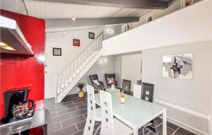 1 Bedroom Gorgeous Home In Rodès