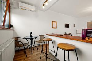 Wood&Steel Apartment