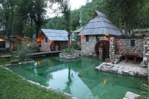 Rafting Camp Tara Center Tri Vodenice - Šćepan-Polje