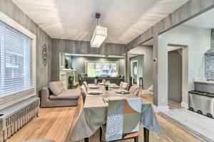 Elegant Detroit Home with Yard about 5 Mi to Dtwn!