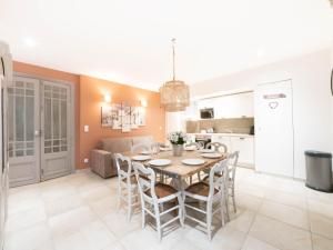 Centre Historique- FREE Parking-WIFI-CAMPAGNE CHIC- SLEEPNTRIPBEZIERS