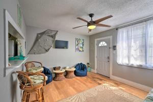 Walk to Beach Breezy Galveston Apt with Deck!