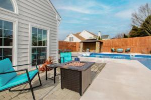 Fenced Yard and Ping-Pong Table Spacious Graham Gem