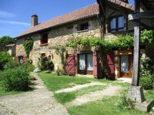 Appartement Périgord Noir avec piscine privée et WiFi près de Beynac - FR-1-616-39