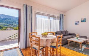 1 Bedroom Nice Apartment In Jurandvor 