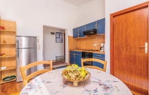 1 Bedroom Nice Apartment In Jurandvor