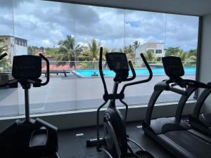 Fairway 2 Bedroom Luxury Apartment with Gym and Pool