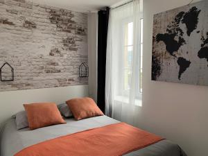 Appartements Le petit loft - Studio - WIFI - Coeur de ville - Parking : Appartement 1 Chambre