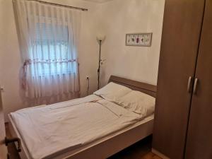 Apartment Dragica