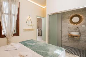 Belle Epoque Halepas House