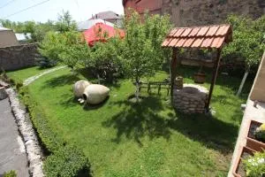 Mardoyan's Guest house - Vardenik